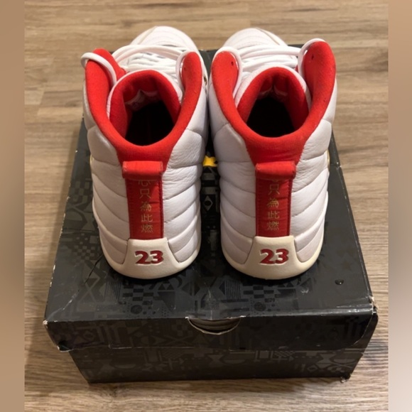 Jordan 12 Retro ‘FIFA’ - Size 10, Used - Picture 3 of 4